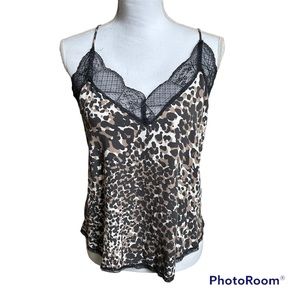 Evereve dk grey, lt brown, and white animal print cami trimmed in dk grey lace